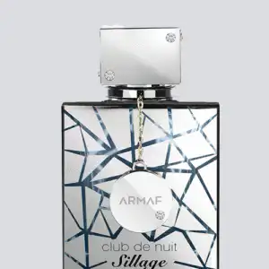 Club De Nuit Sillage EDP 105ml